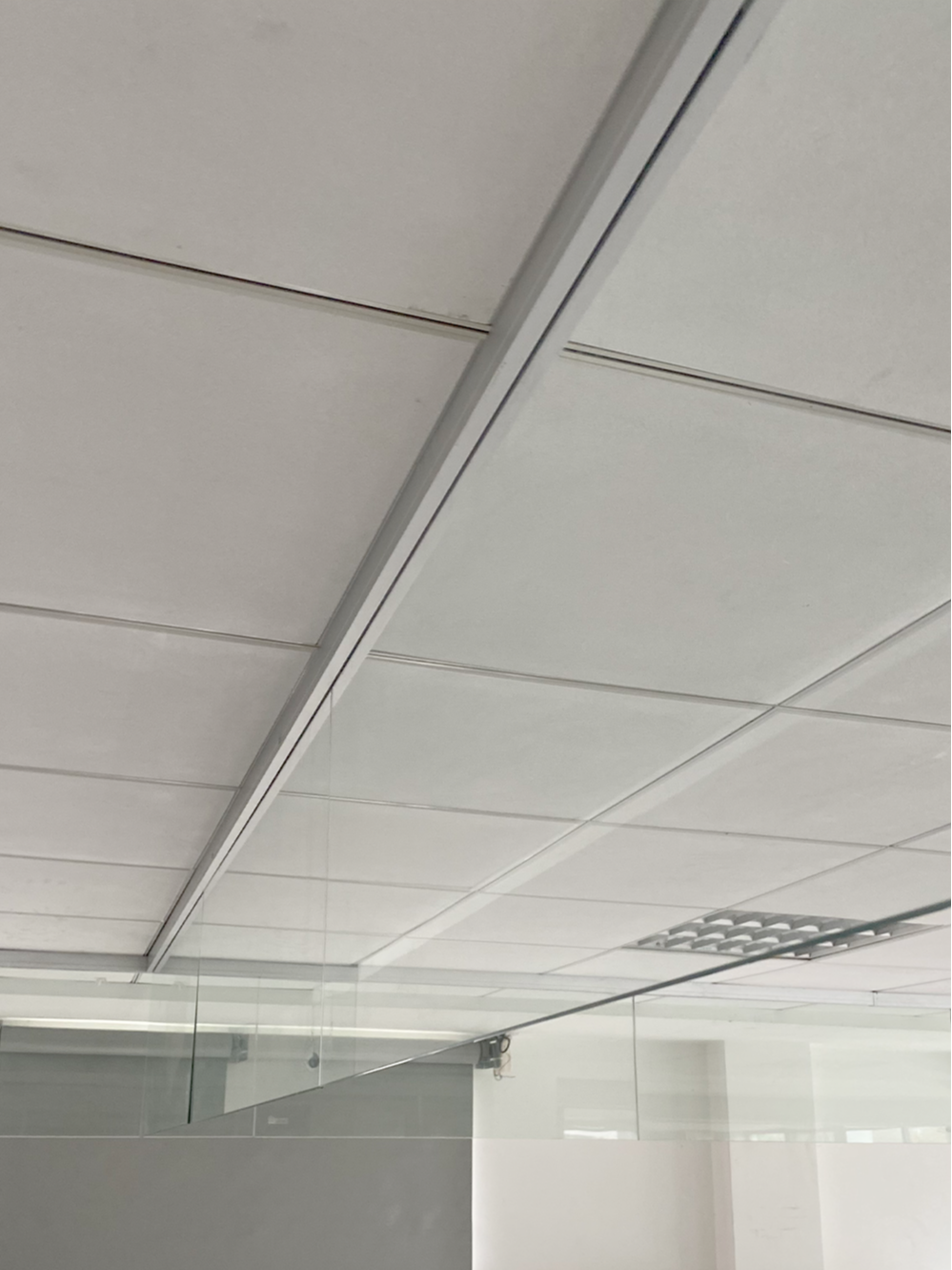 玻璃挡烟垂壁(半框)---防火透明 玻璃挡烟垂壁(半框)