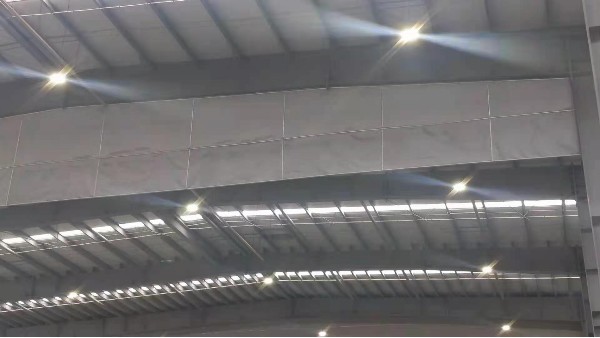 挡烟垂壁可以做多高？