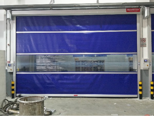 杜尔(上海)供应链有限公司选用新恒邦PVC快速卷帘门